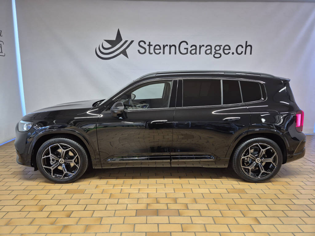 MERCEDES-BENZ GLB 220 4Matic-showroom-element-1
