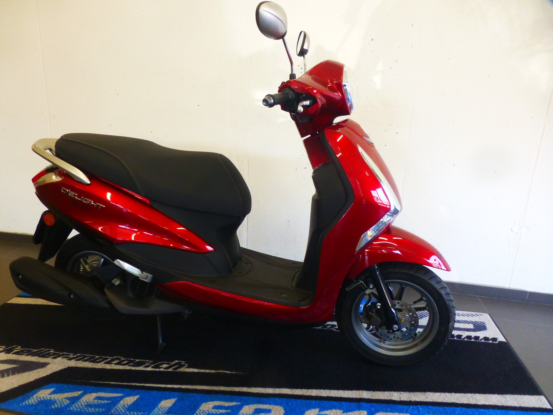 YAMAHA D'elight LTS 125-image-3