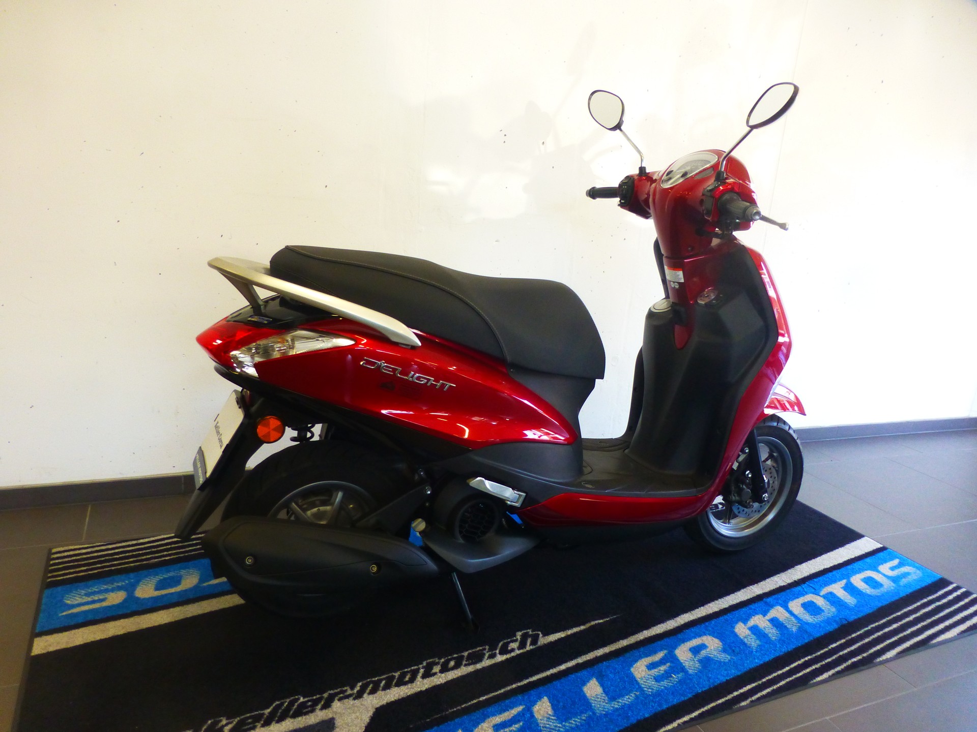 YAMAHA D'elight LTS 125-image-2