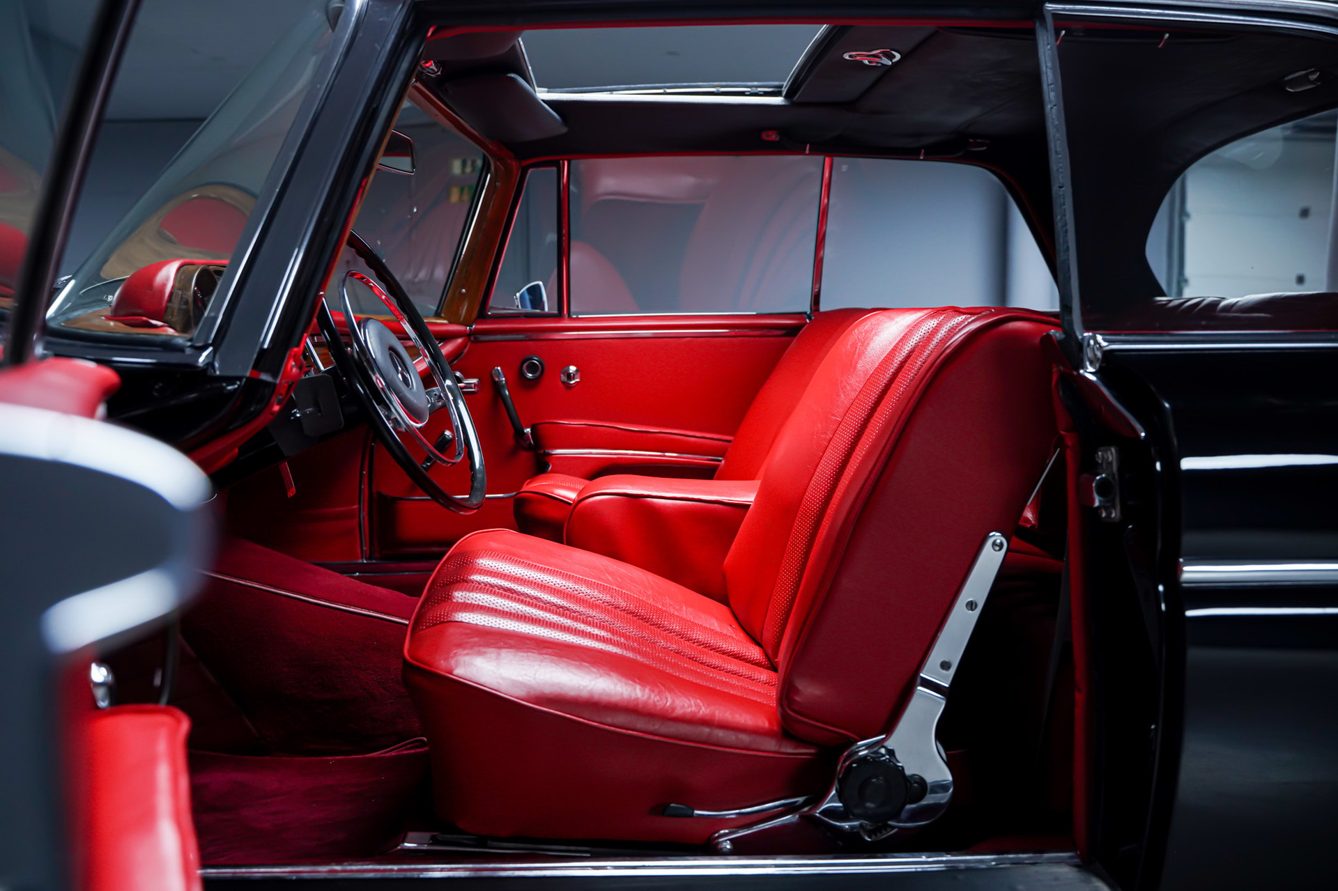 MERCEDES-BENZ 300 SE Coupé-image-10