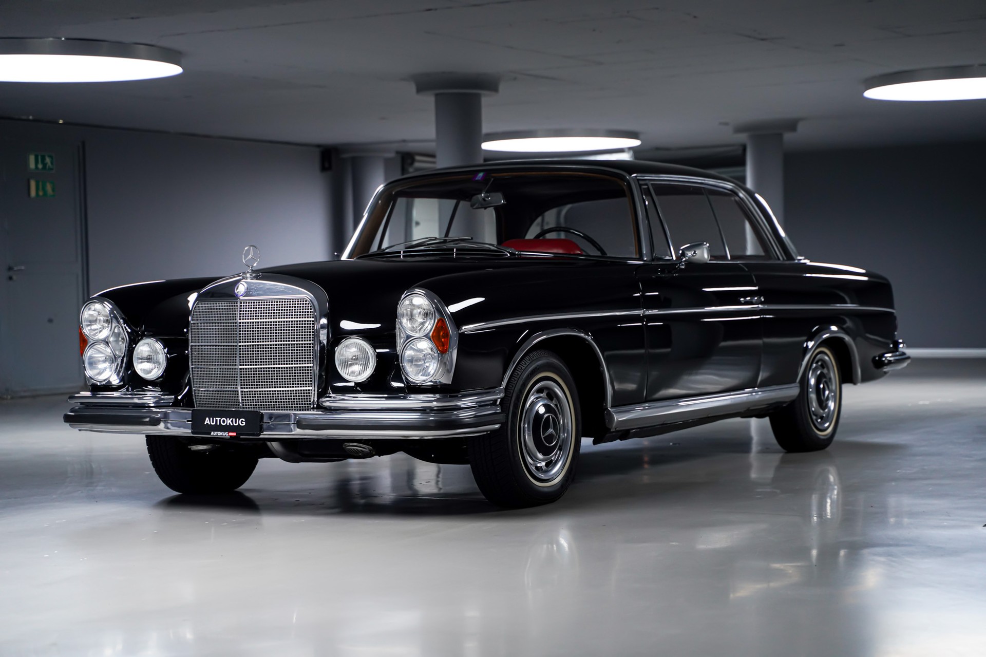 MERCEDES-BENZ 300 SE Coupé