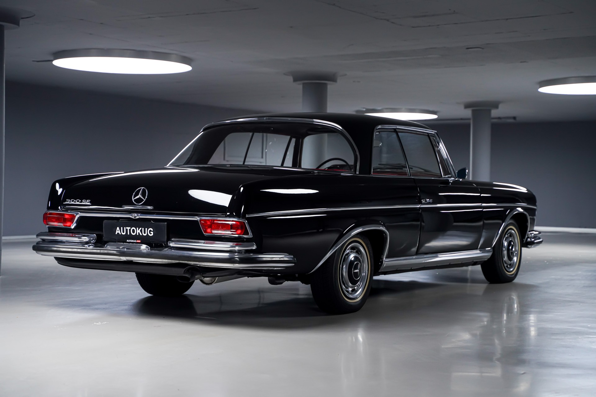 MERCEDES-BENZ 300 SE Coupé-image-4