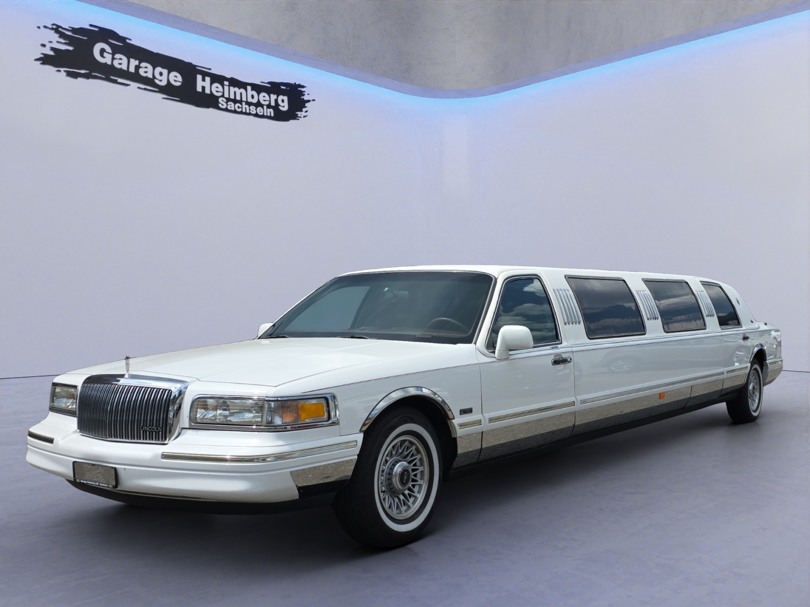 FORD Lincoln Town Car