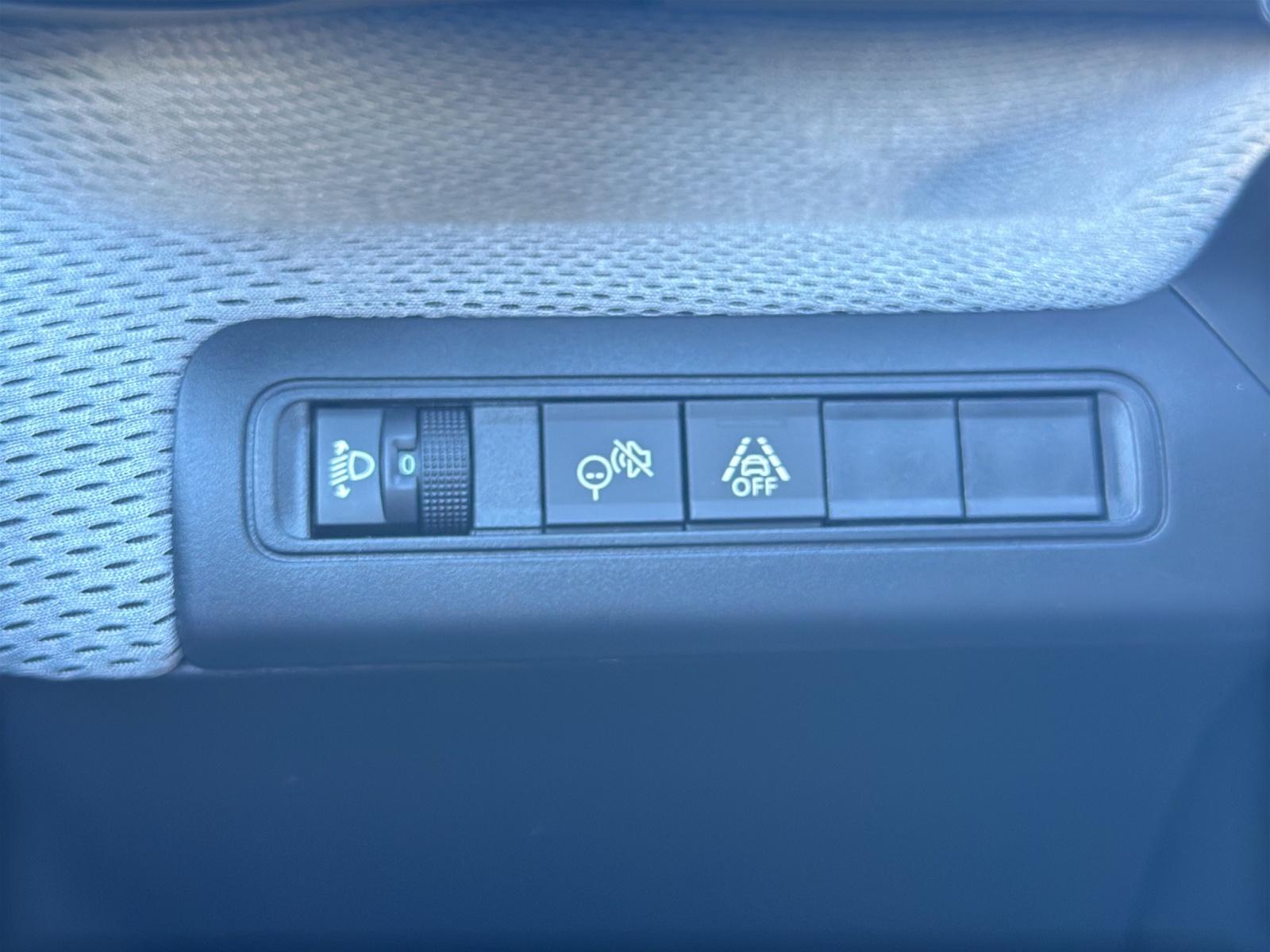 CITROEN C3 1.2 Hybrid 110 Max-image-10
