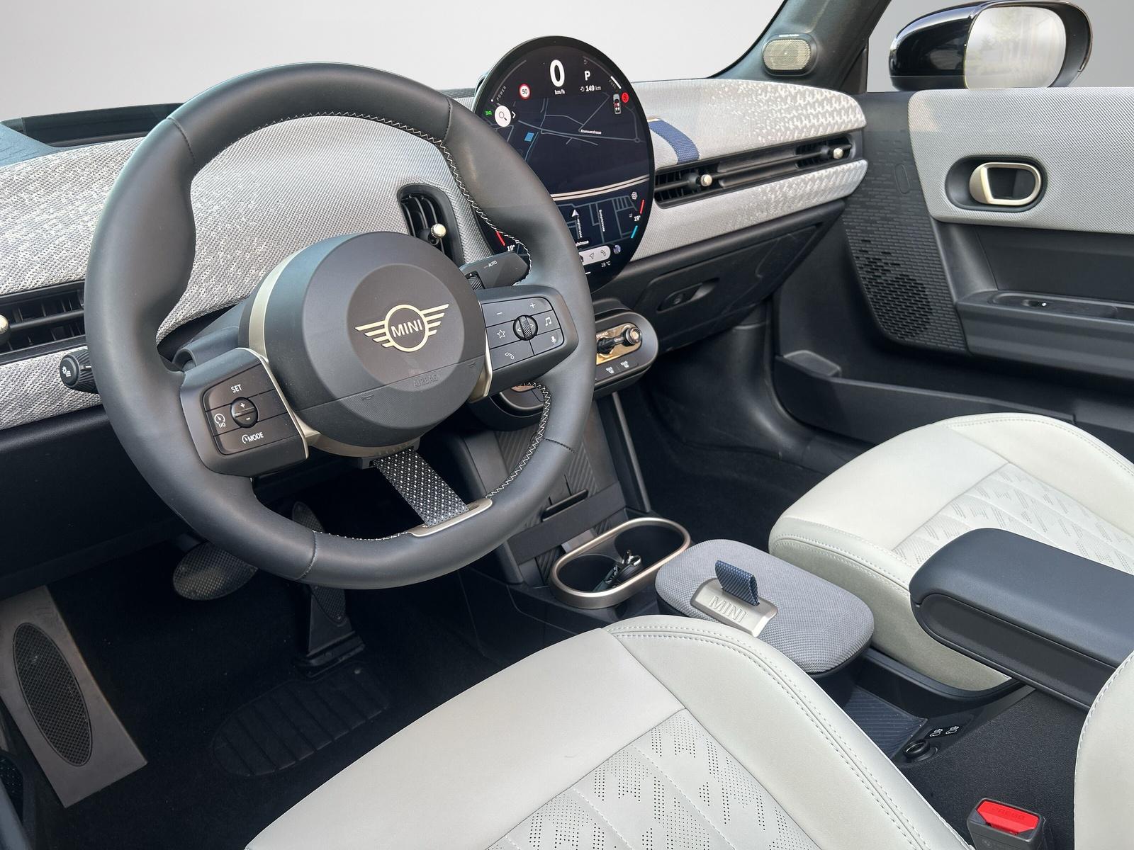 MINI Cooper C Cabriolet DKG -das komplette Inserat finden Sie mit dem Suchbegriff Mini Cabriolet--image-5