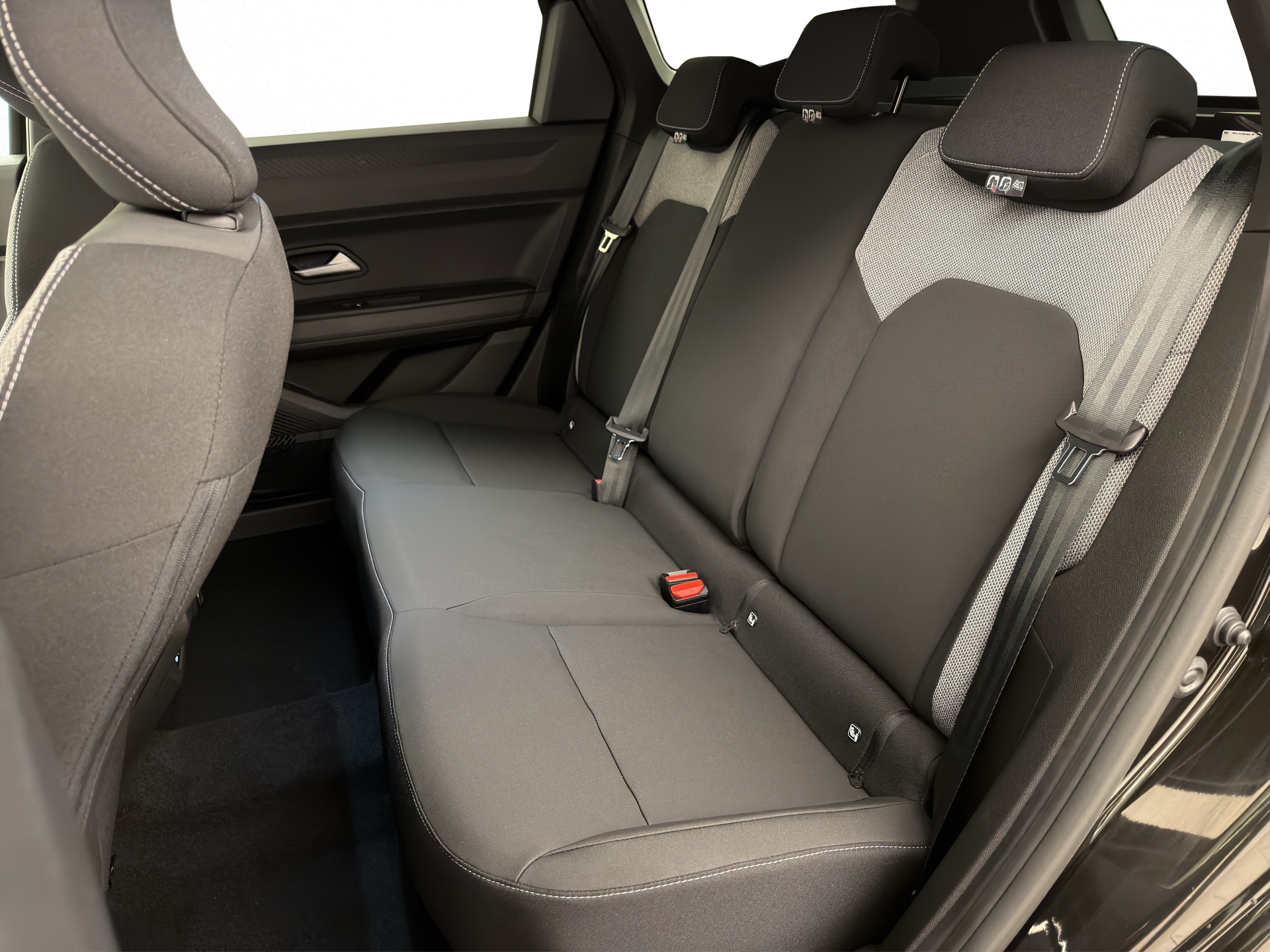 DACIA Bigster 1.2 Hybrid Journey 4WD-image-11