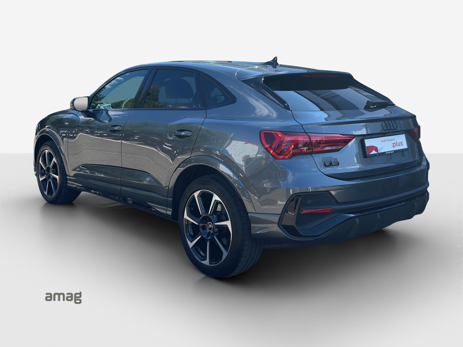 AUDI Q3 Sportback 35 TFSI S line Attraction S-tronic-showroom-element-3