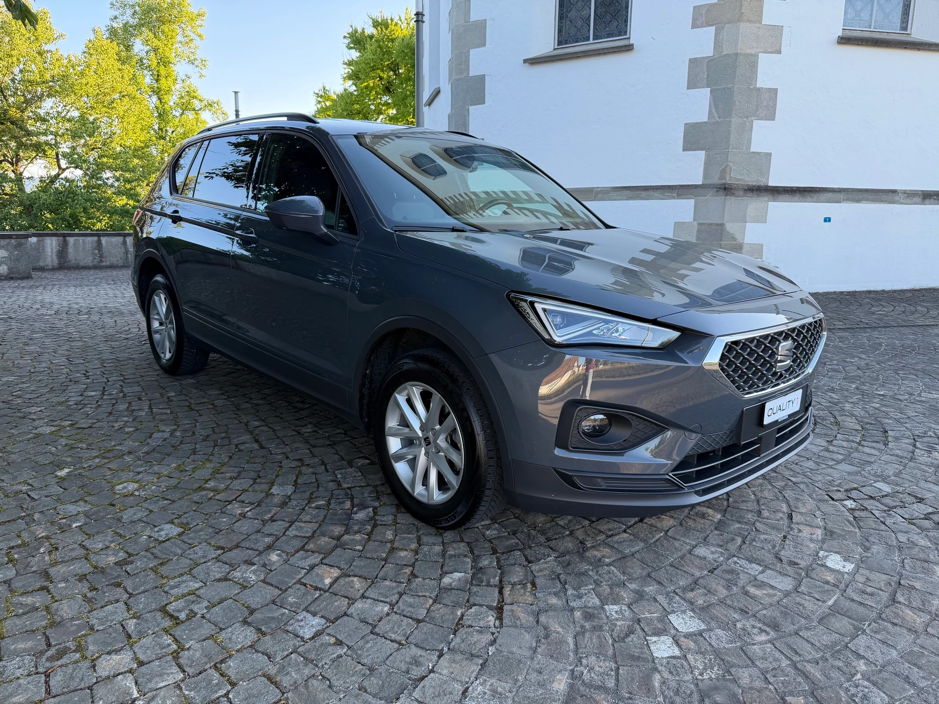 SEAT Tarraco 2.0 TDI CR DSG Style / Ab MFK / Service gepflegt/ 36 Monate Garantie / Digital Cockpit / Apple CarPlay / DAB+ / ACC-image-2
