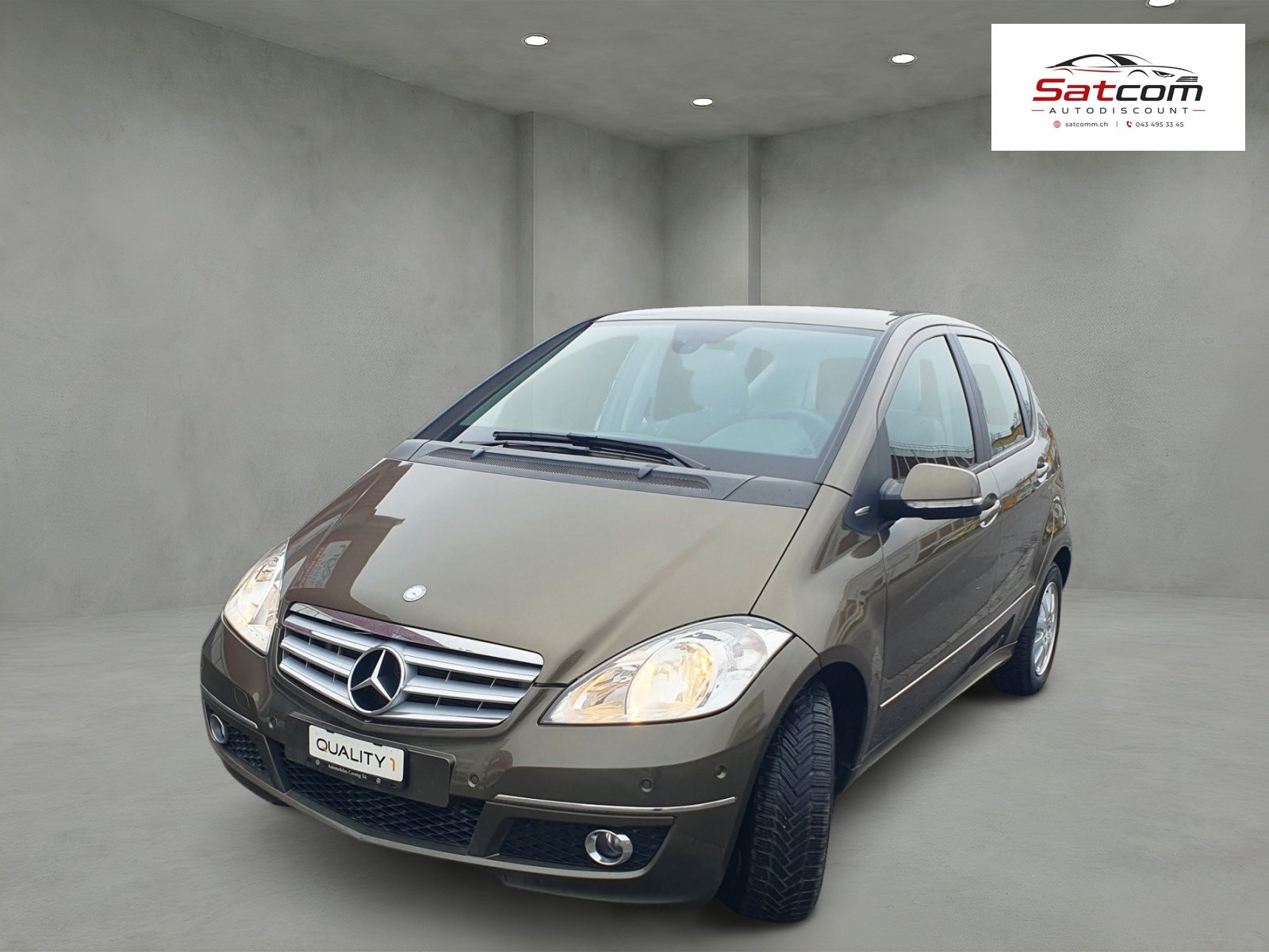 MERCEDES-BENZ A 170 Avantgarde Edition A-showroom-element-3