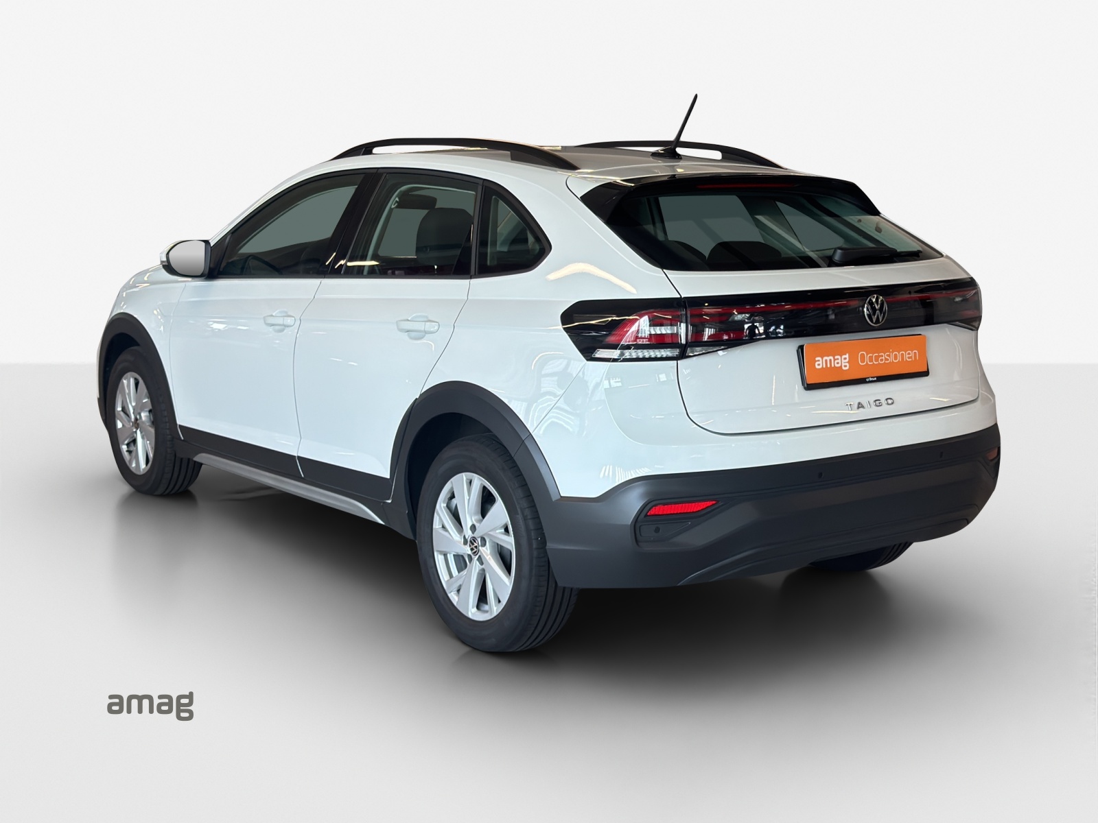 VW Taigo 1.0 TSI Life-showroom-element-2
