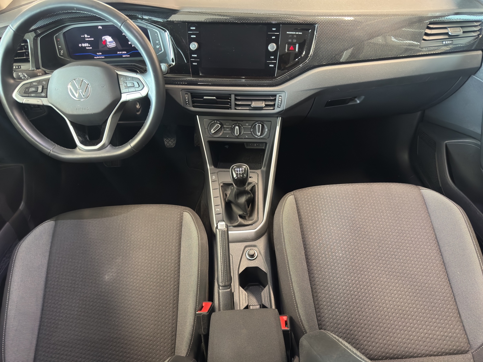 VW Taigo 1.0 TSI Life-image-8