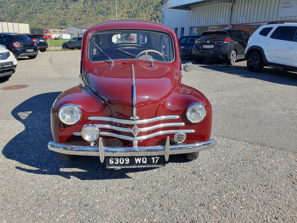 RENAULT 4CV-image-3