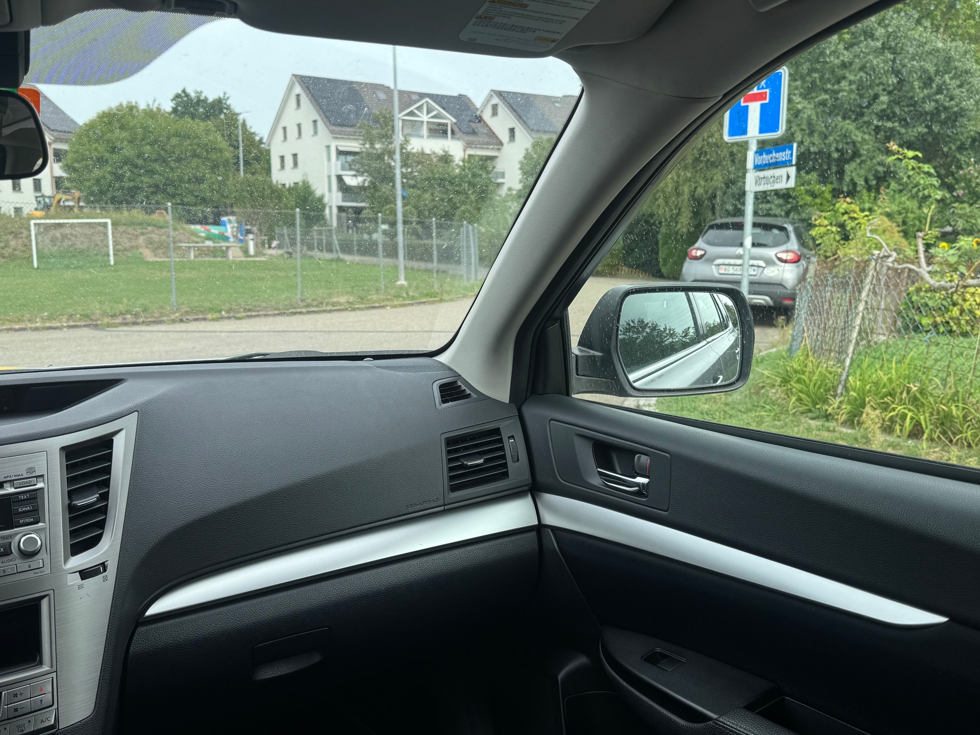 SUBARU Legacy 2.0i Swiss AWD Lineartronic-image-11