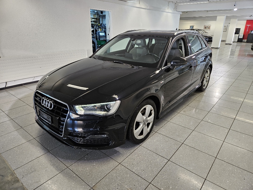 AUDI A3 Sportback 1.8 TFSI Ambiente quattro S-tronic