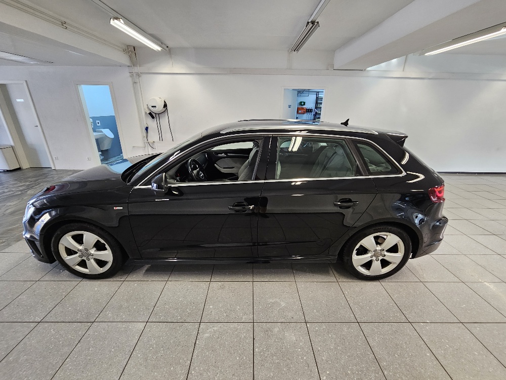 AUDI A3 Sportback 1.8 TFSI Ambiente quattro S-tronic-image-7