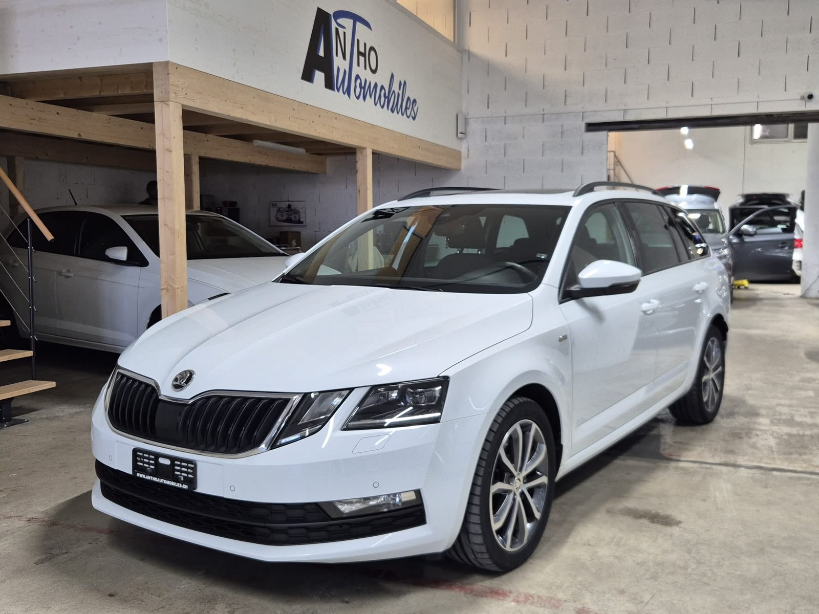 SKODA Octavia Combi 2.0 TSI Style 4x4 DSG