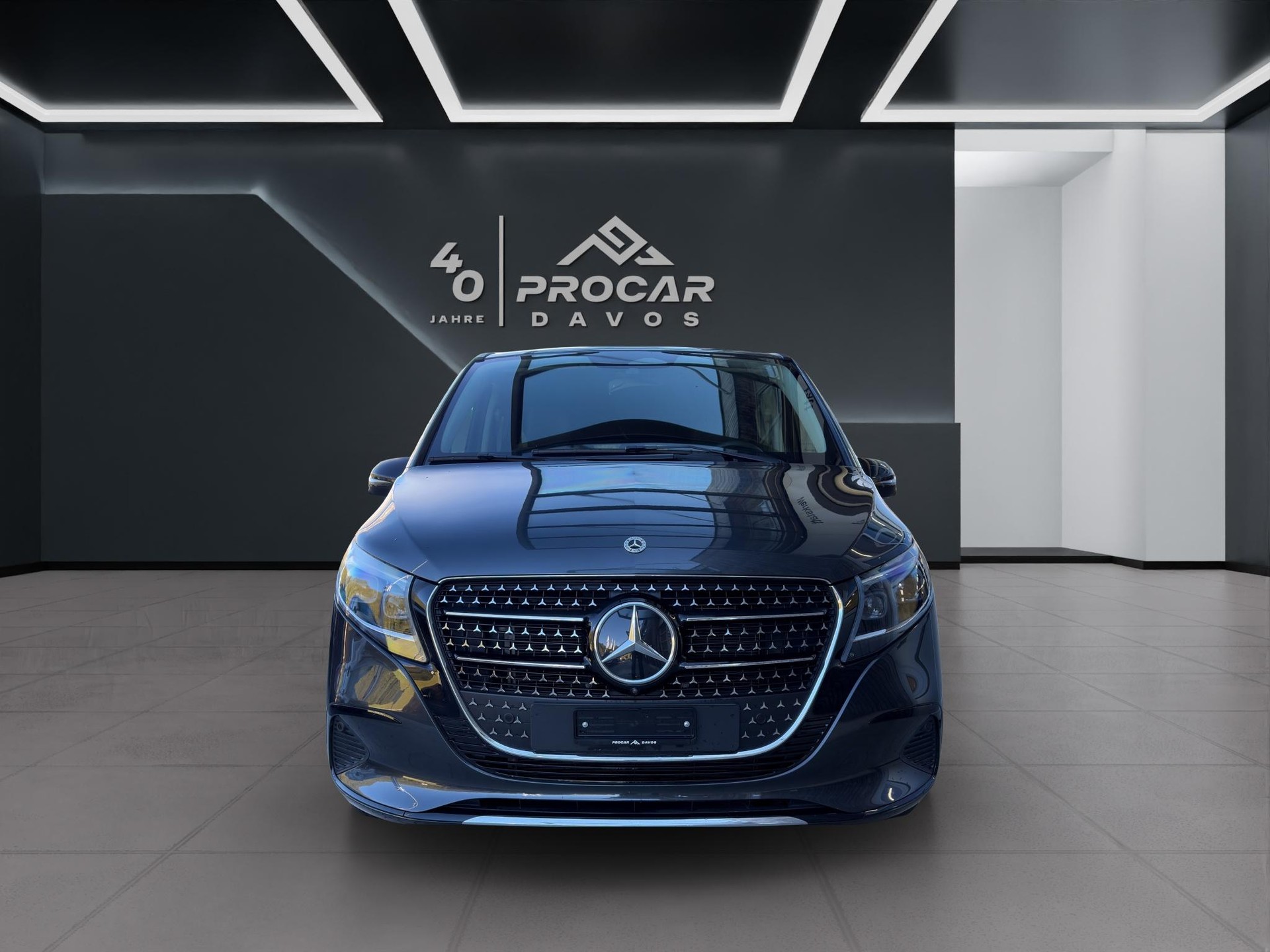 MERCEDES-BENZ V-Klasse V447 Van V 250 d Avantgarde lang-showroom-element-2