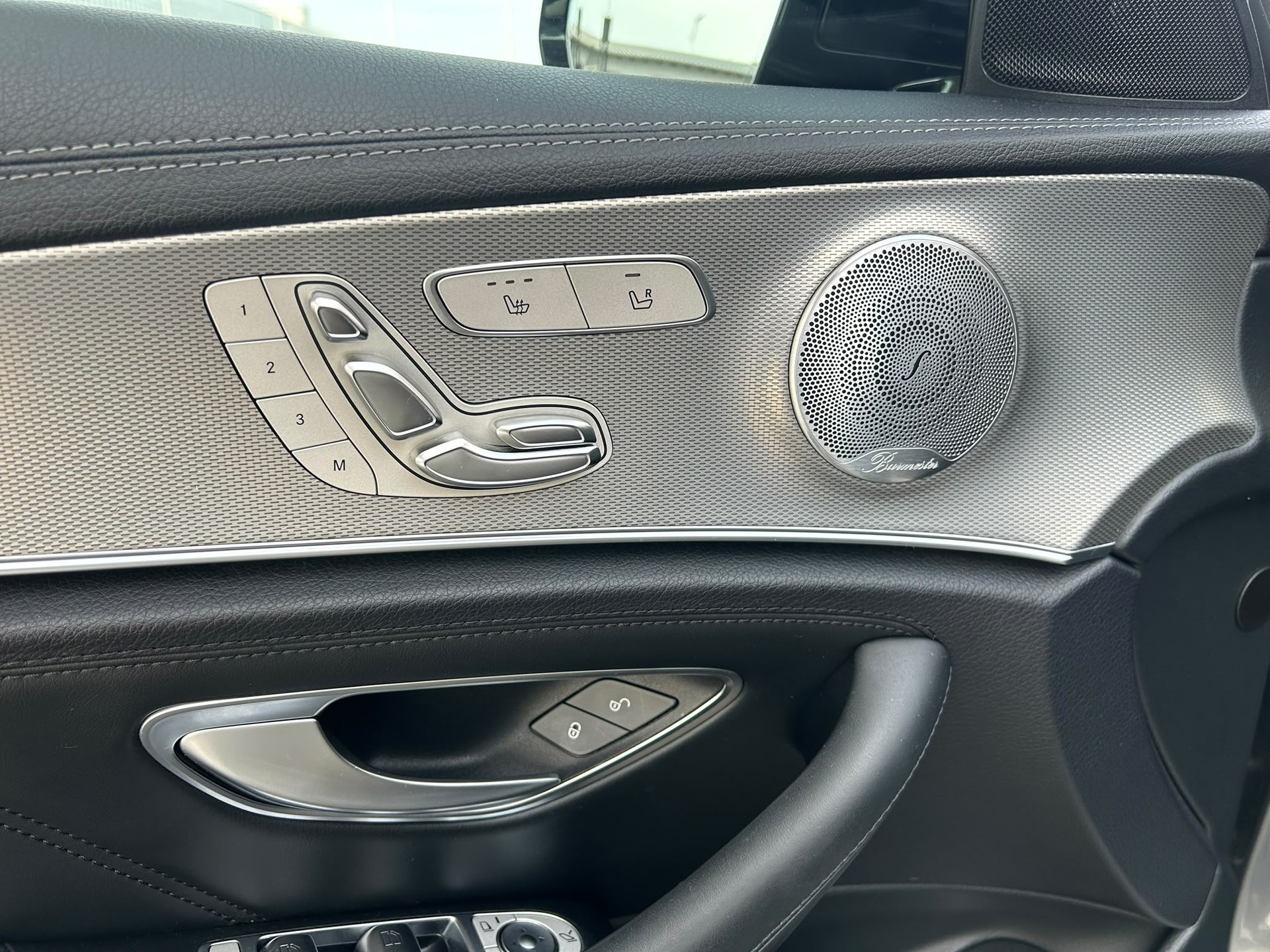 MERCEDES-BENZ E 53 AMG 4Matic 9G-Tronic-image-10