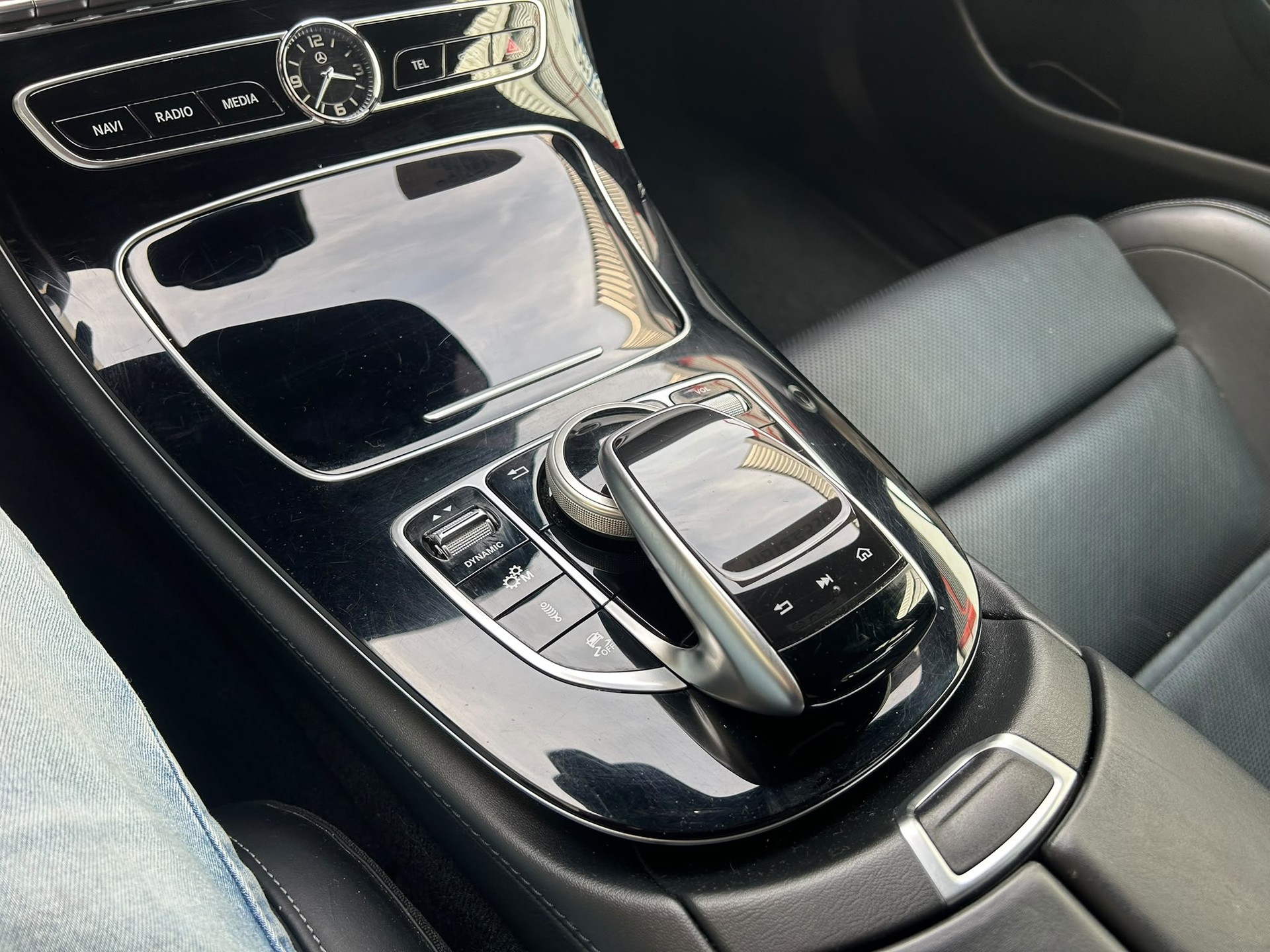 MERCEDES-BENZ E 53 AMG 4Matic 9G-Tronic-image-14