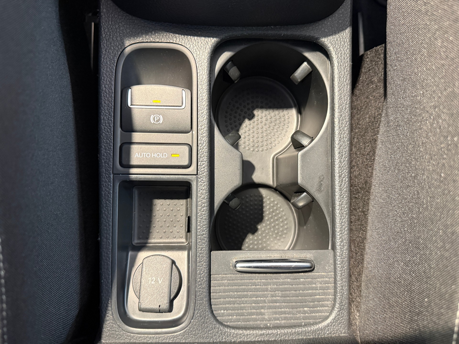 VW Sharan 1.4 TSI BlMT Comfortline DSG ***7-SITZE / DISTANZREGLER***-image-19