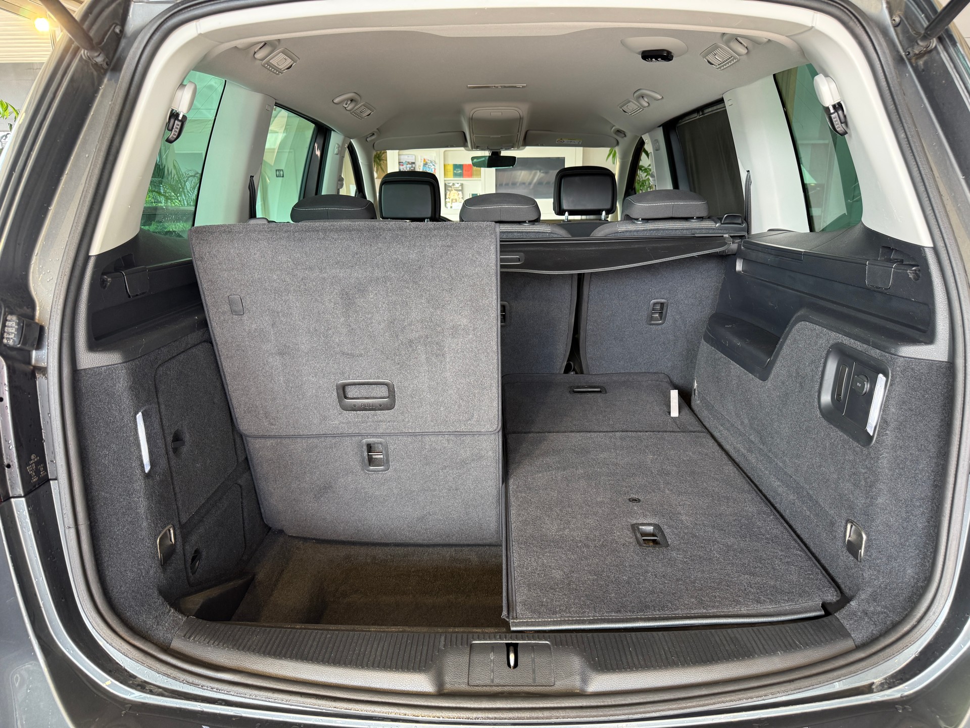 VW Sharan 1.4 TSI BlMT Comfortline DSG ***7-SITZE / DISTANZREGLER***-image-22