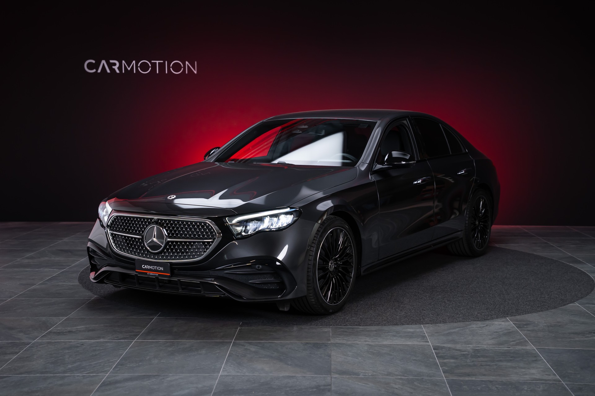 MERCEDES-BENZ E 200 AMG Line / Hyperscreen / Rückfahrkamera / el.Sitze