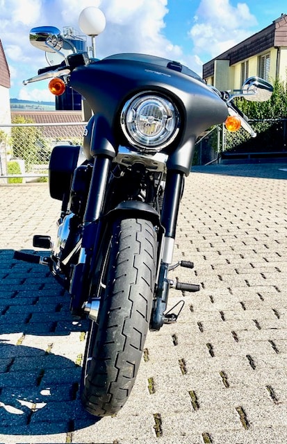 HARLEY-DAVIDSON FLSB Sport Glide 107 ABS-image-2