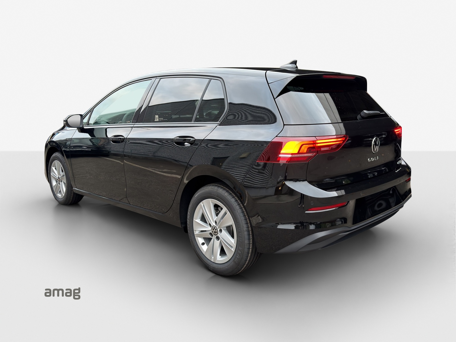 VW Golf 1.5 e TSI mHEV Trend DSG-showroom-element-2