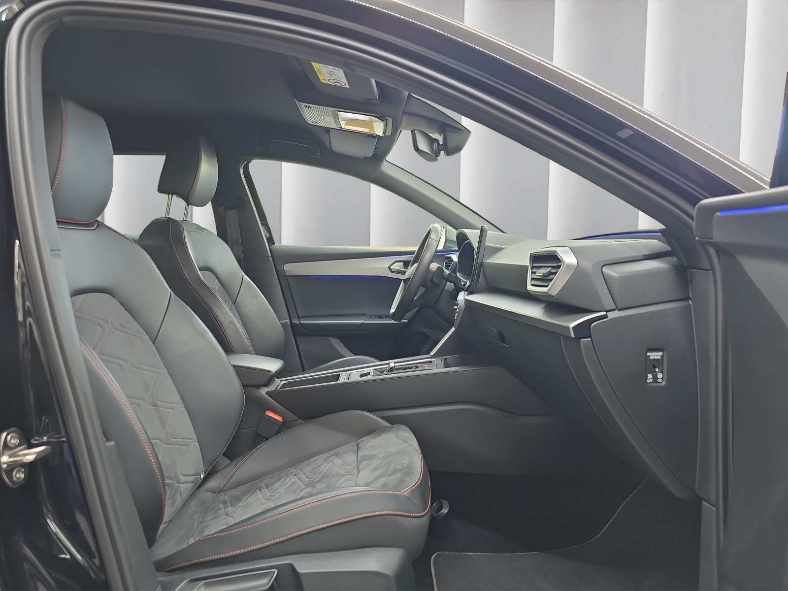 SEAT Leon ST 2.0 TDI Hola FR 4Drive DSG-image-11