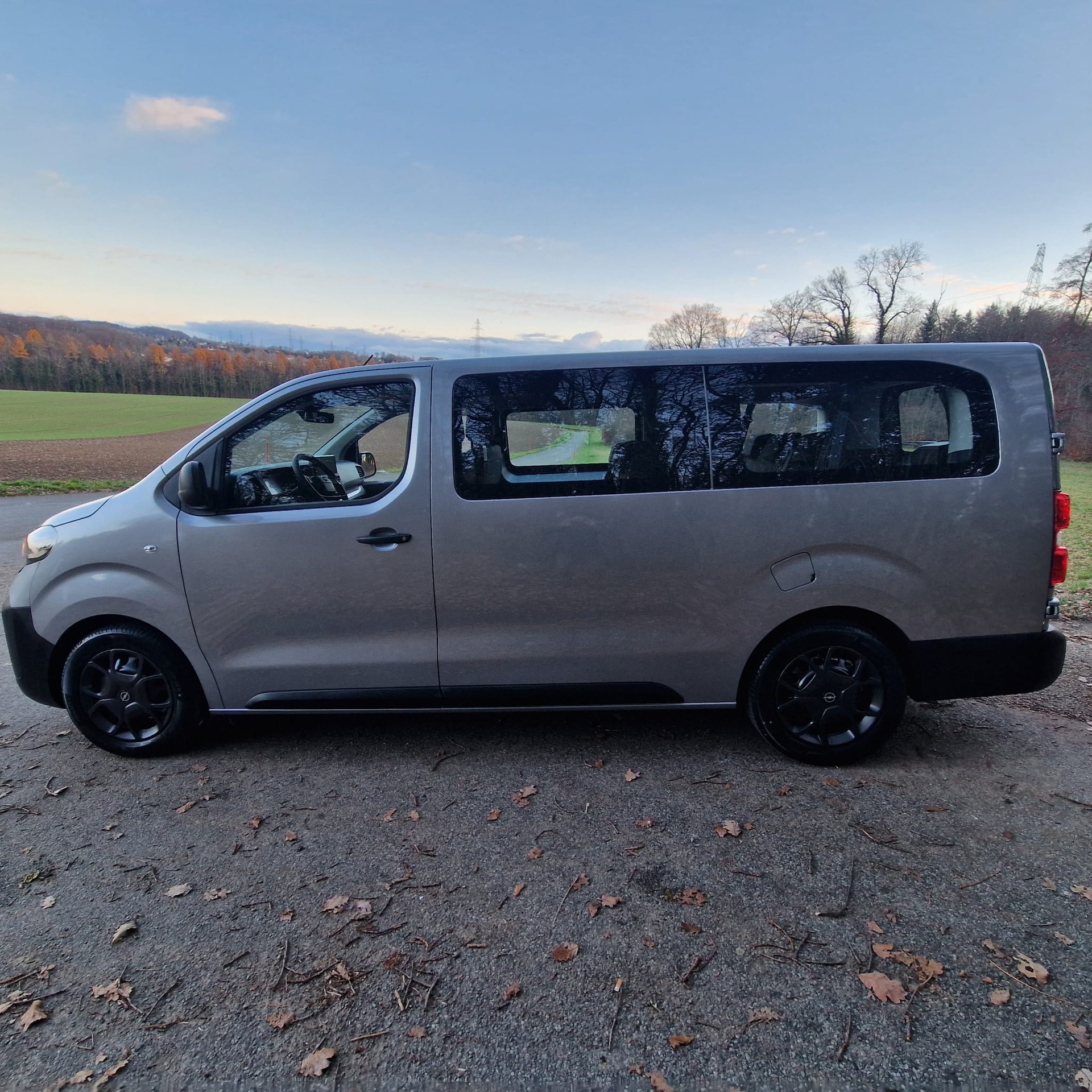 OPEL Vivaro Combi 2.0 CDTI s/s XL-image-15