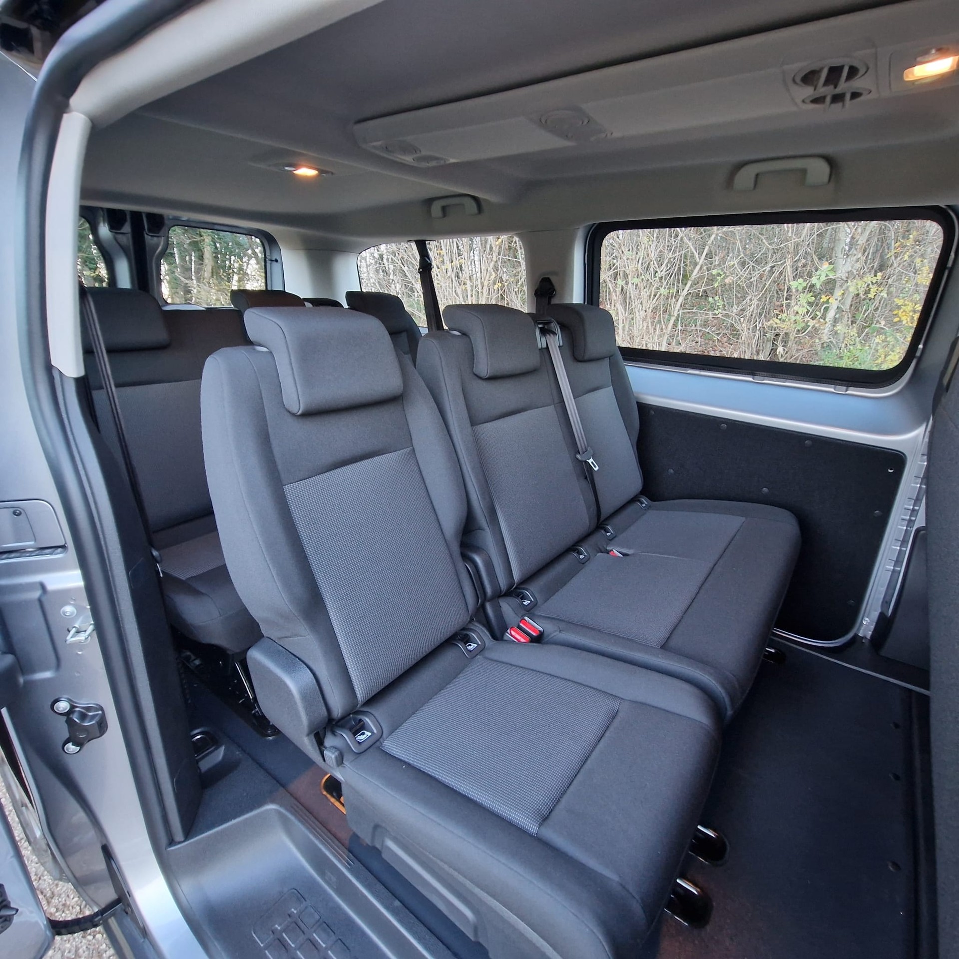 OPEL Vivaro Combi 2.0 CDTI s/s XL-showroom-element-1