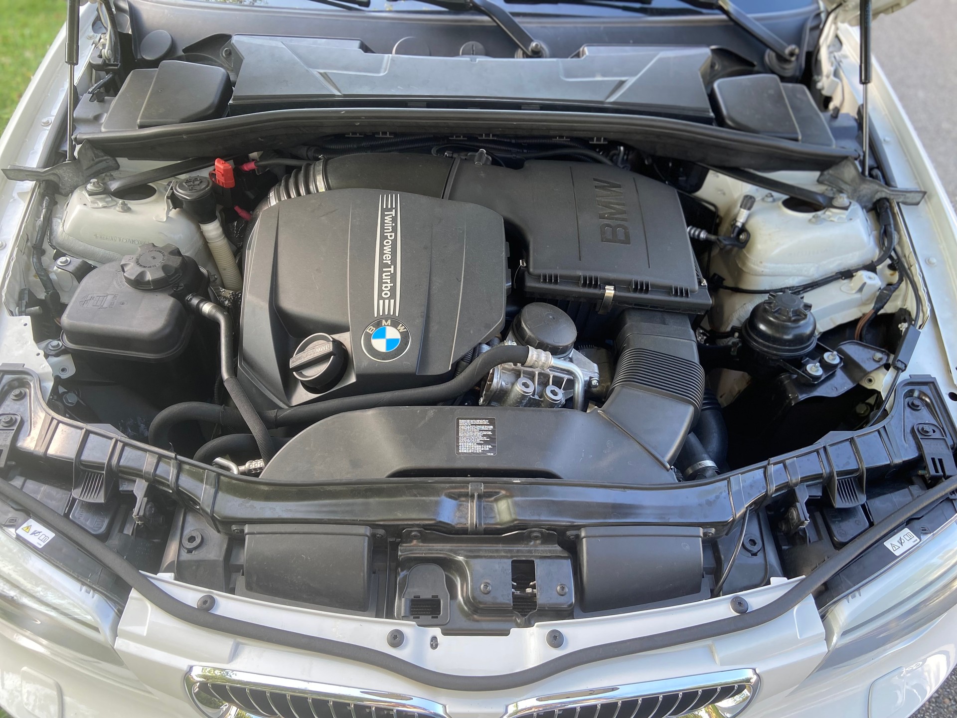 BMW 135i Cabrio DSG-image-15