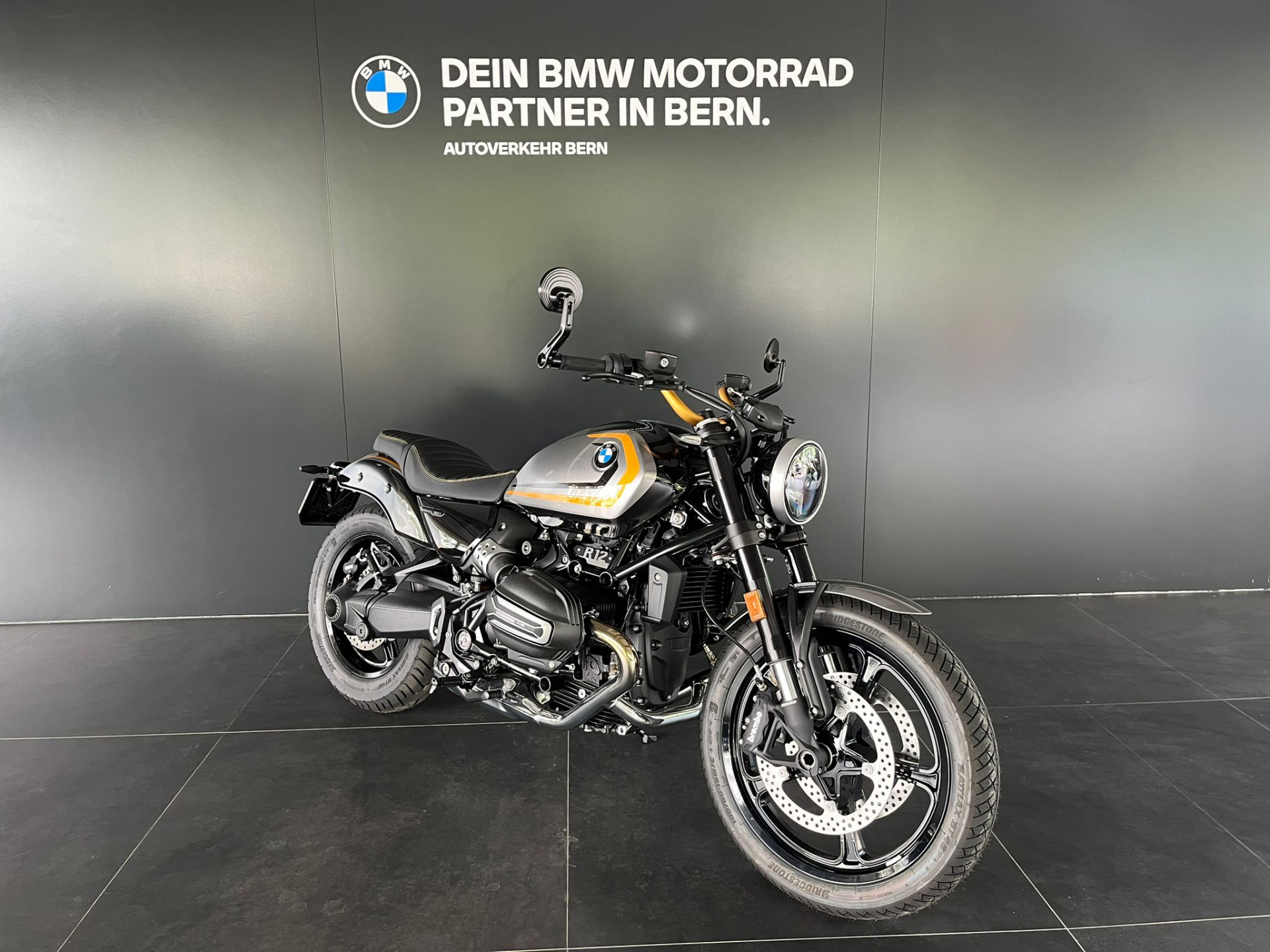 BMW R 12-image-1