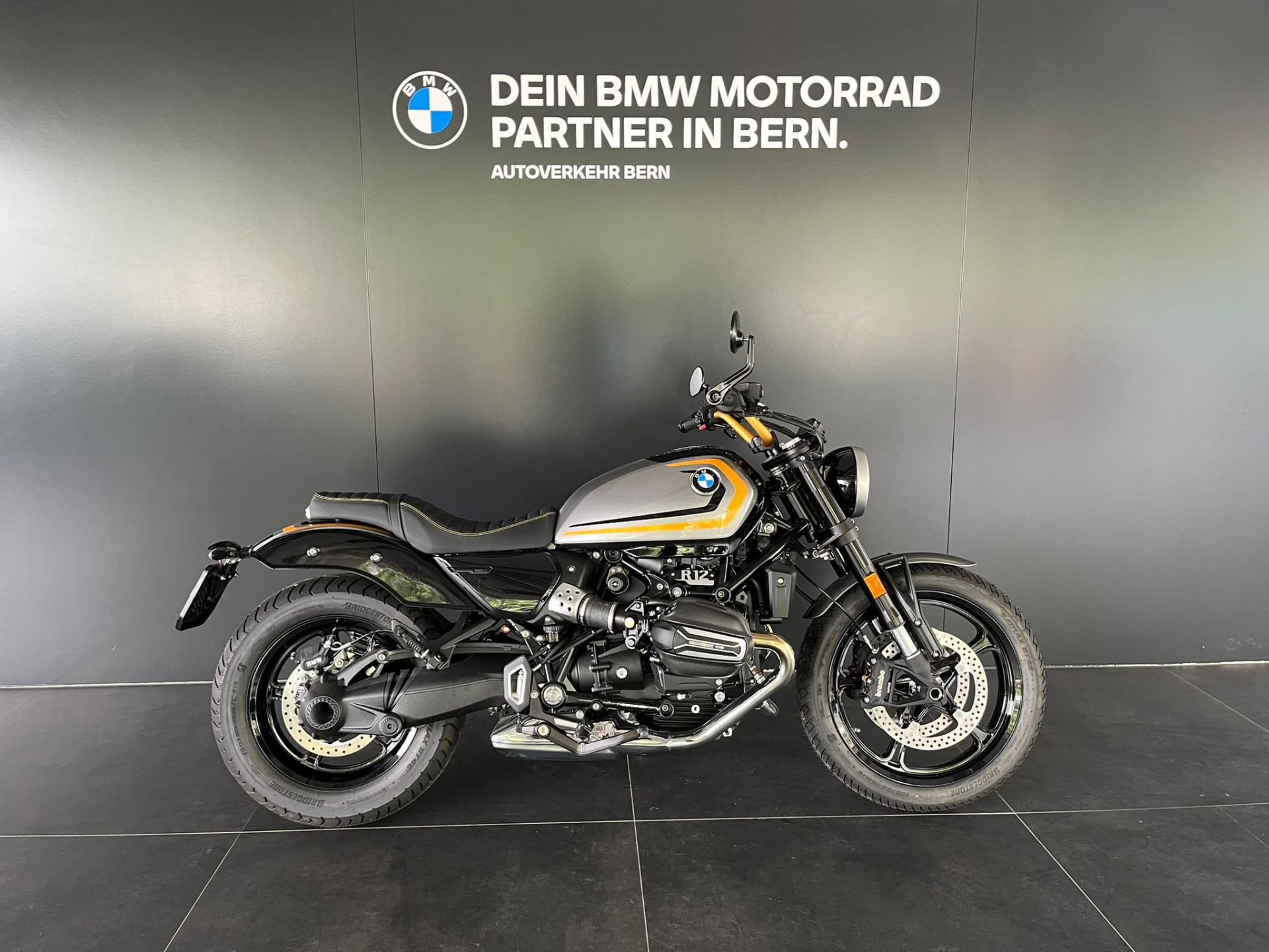 BMW R 12-image-0
