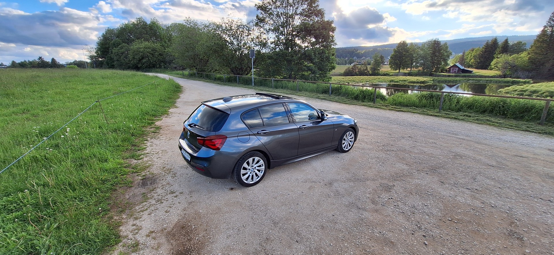 BMW 118d xDrive Edition M Sport-image-2