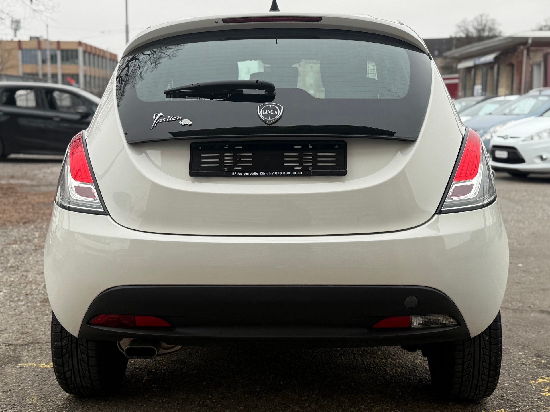 LANCIA Ypsilon 1.2 Elefantino-image-6