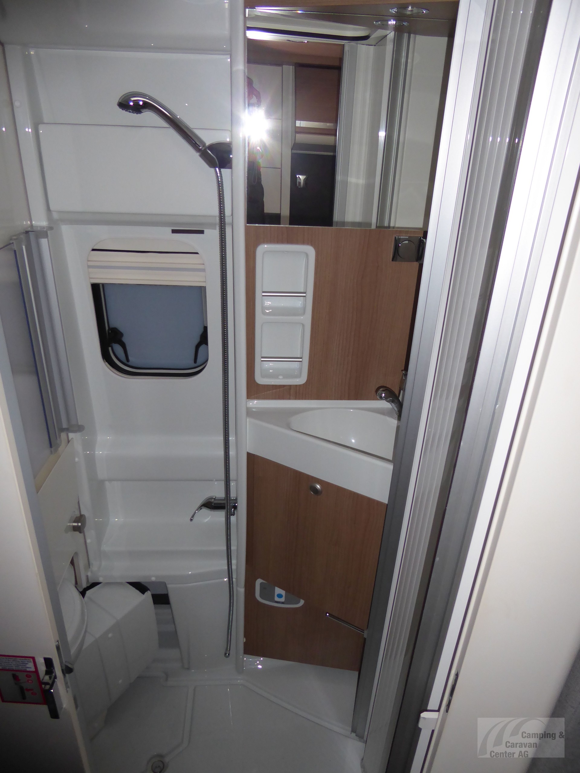 MALIBU Van diversity 640 LE K Coupé-image-10