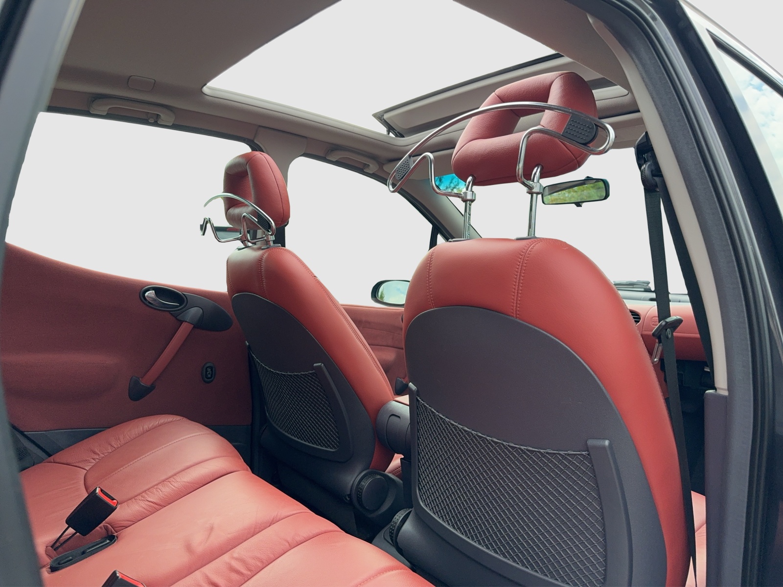 MERCEDES-BENZ A 190 Avantgarde-image-18
