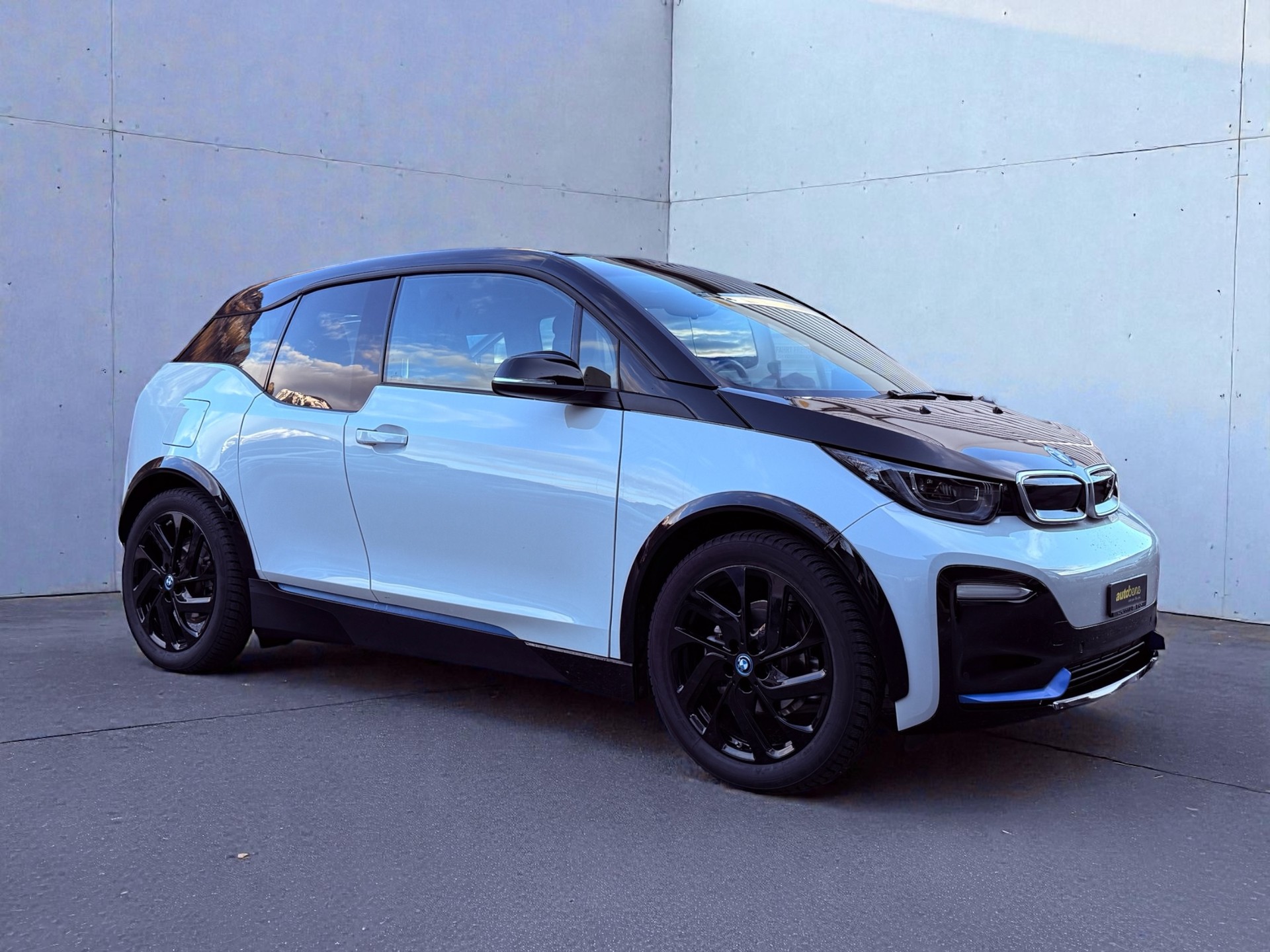 BMW i3s (120Ah) Fleet Edition-image-1