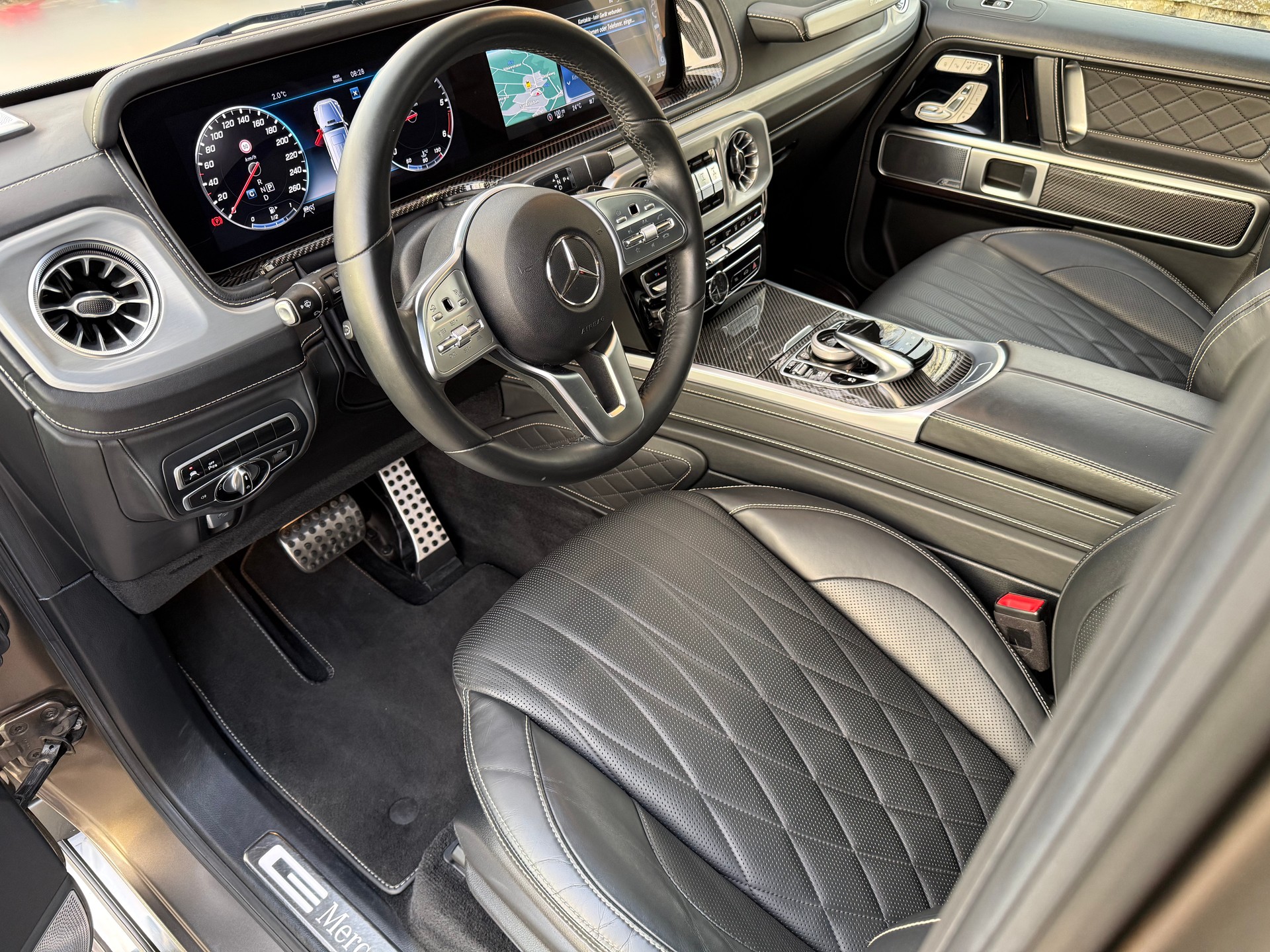 MERCEDES-BENZ G 400 d Stronger Than Time Edition 9G-Tronic-image-7