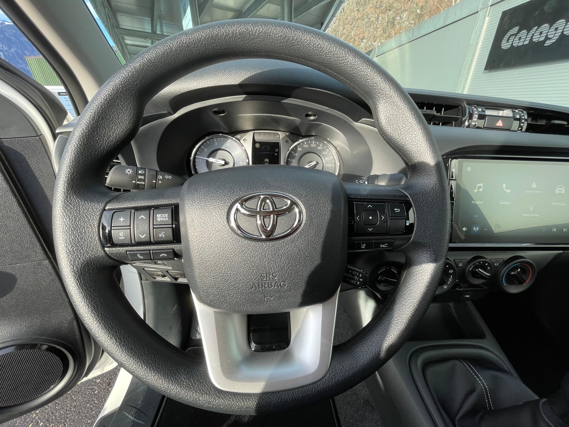 TOYOTA Hilux Extra Cab.-Pick-up 2.8 D-4D 204 Comfort-image-15