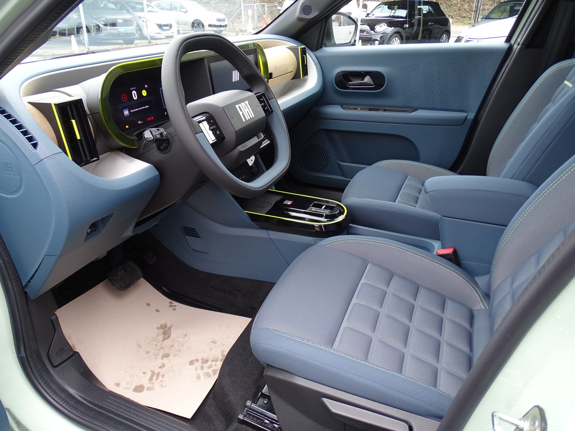 FIAT Grande Panda MHEV La Prima-image-19