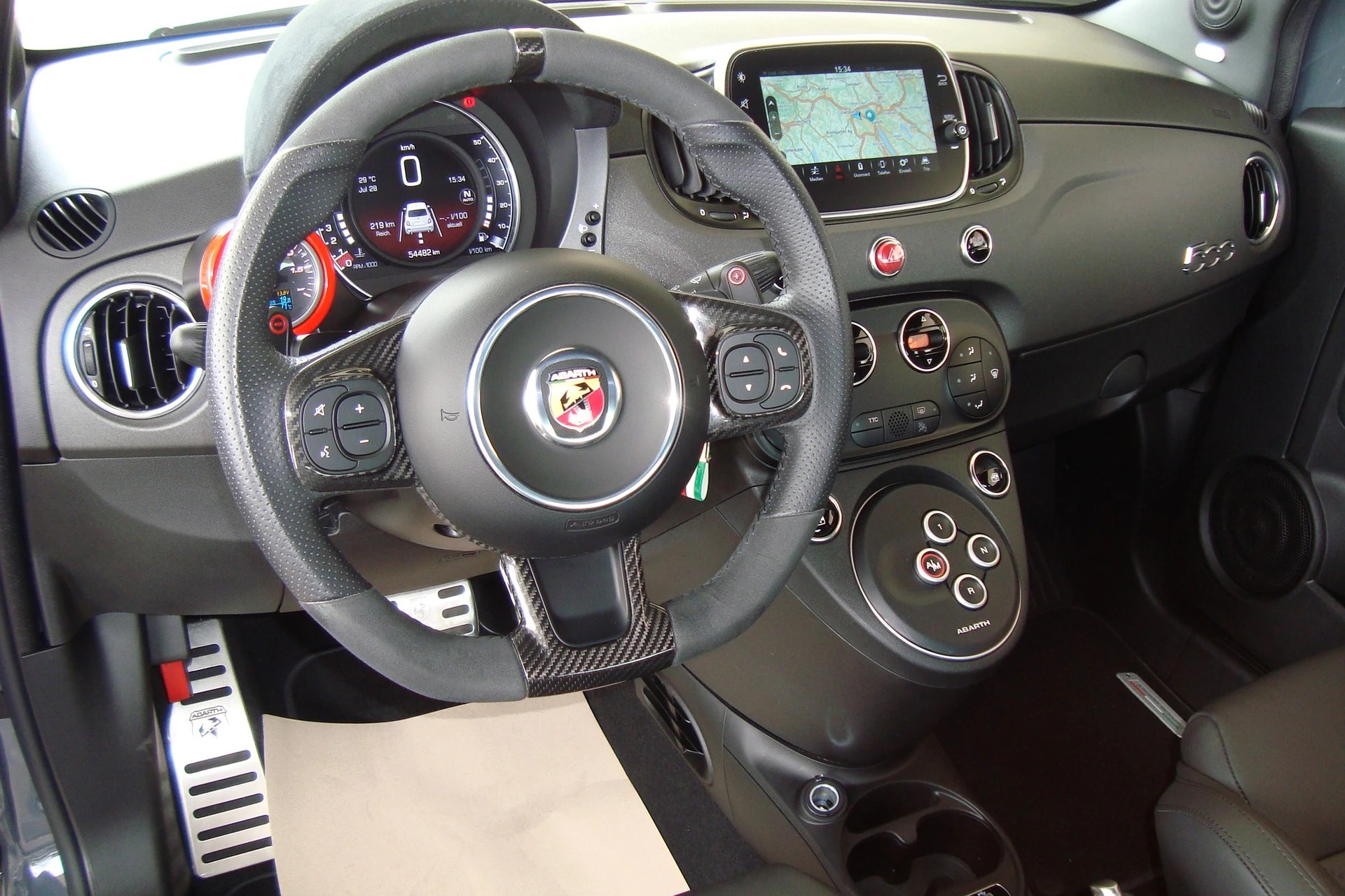 FIAT 595 1.4 16V Turbo Abarth Competizione Dualogic-image-7