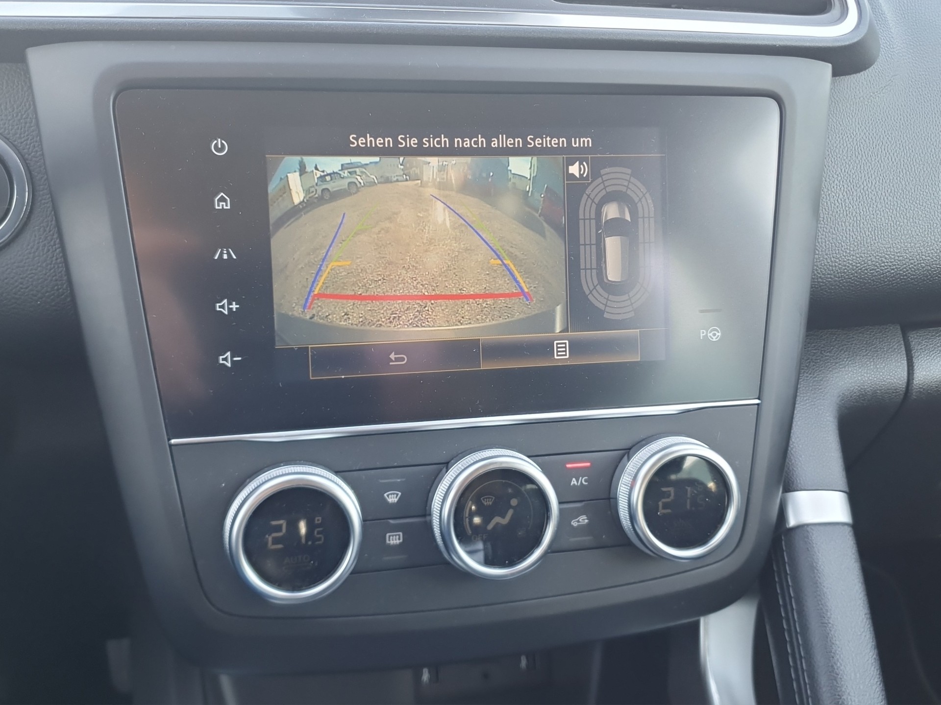 RENAULT Kadjar 1.3 16V Turbo Intens EDC-image-11