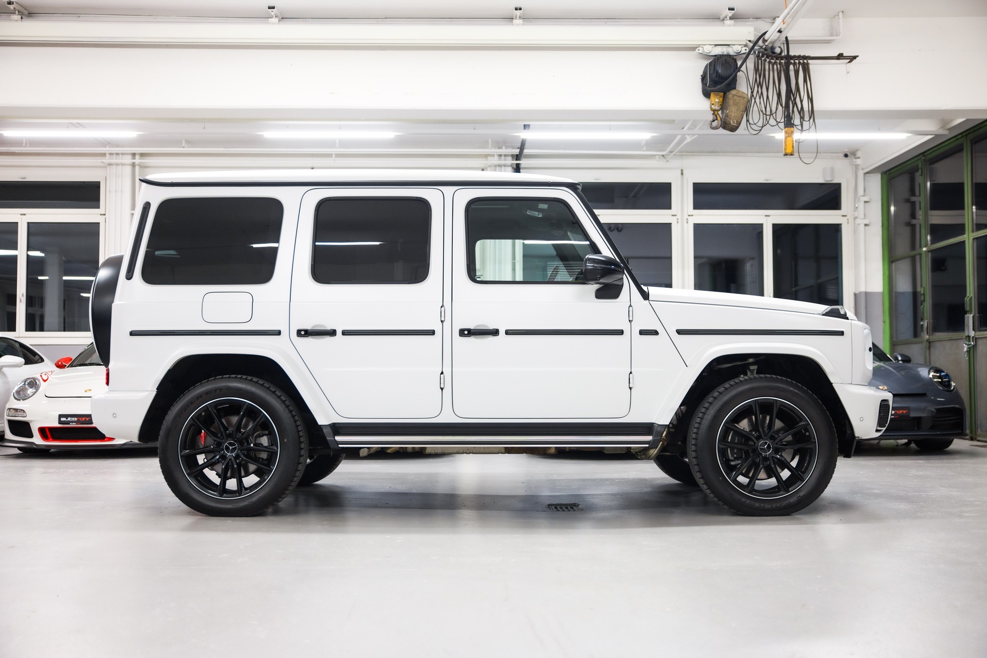 MERCEDES-BENZ G 500 9G-Tronic AMG Line *Facelift*-image-3
