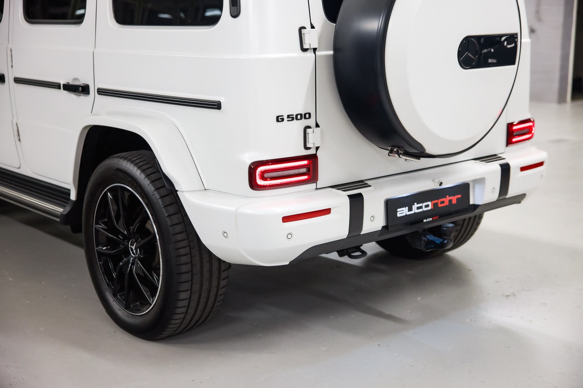 MERCEDES-BENZ G 500 9G-Tronic AMG Line *Facelift*-image-11