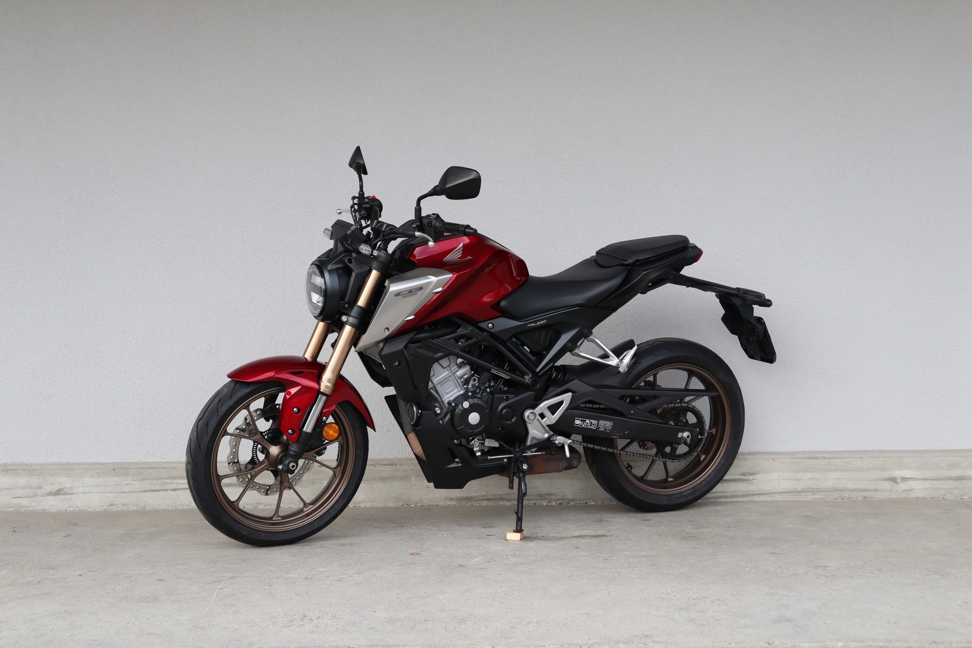 HONDA CB 125 R-image-4