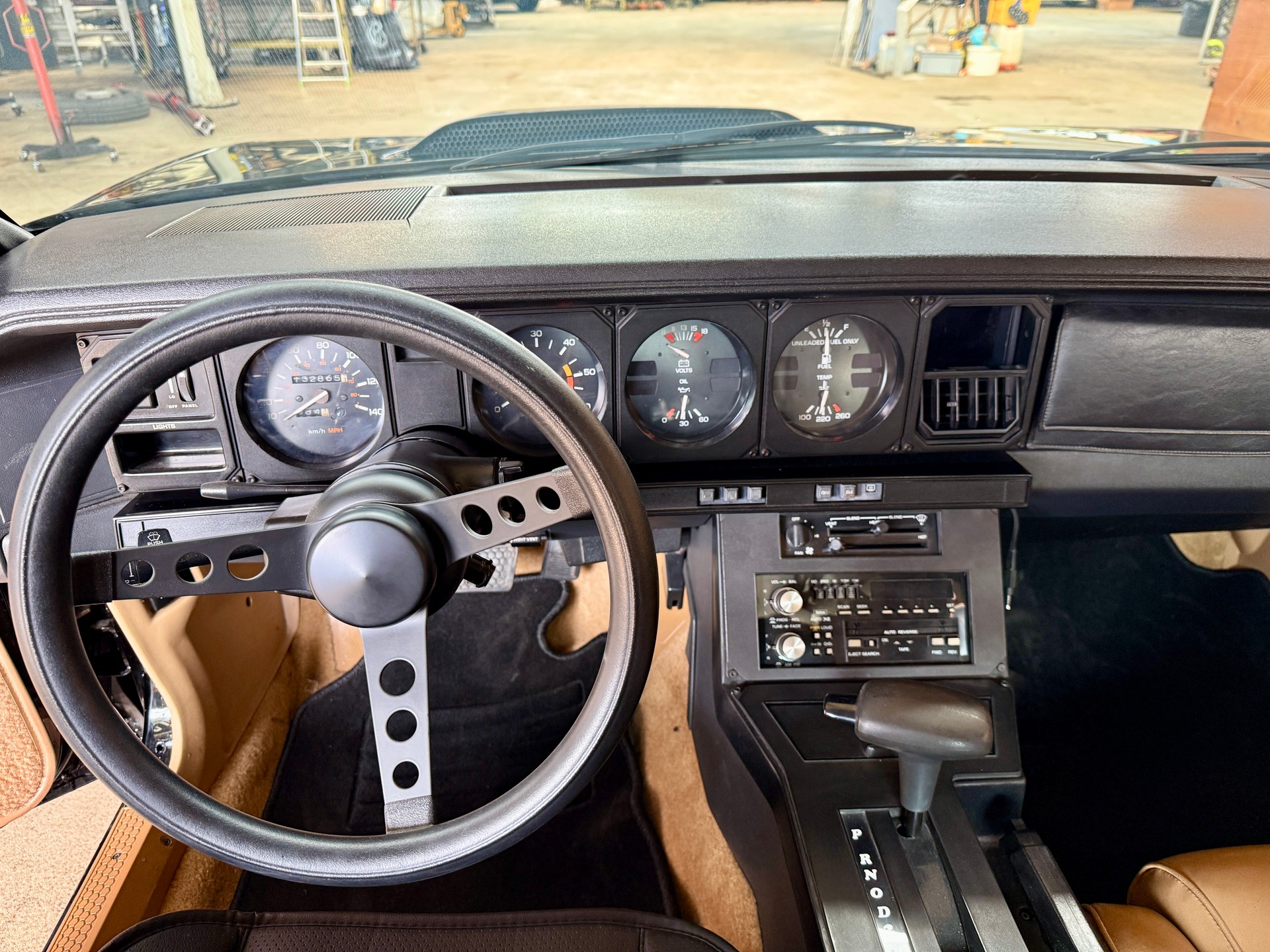 PONTIAC Firebird Trans Am-image-5