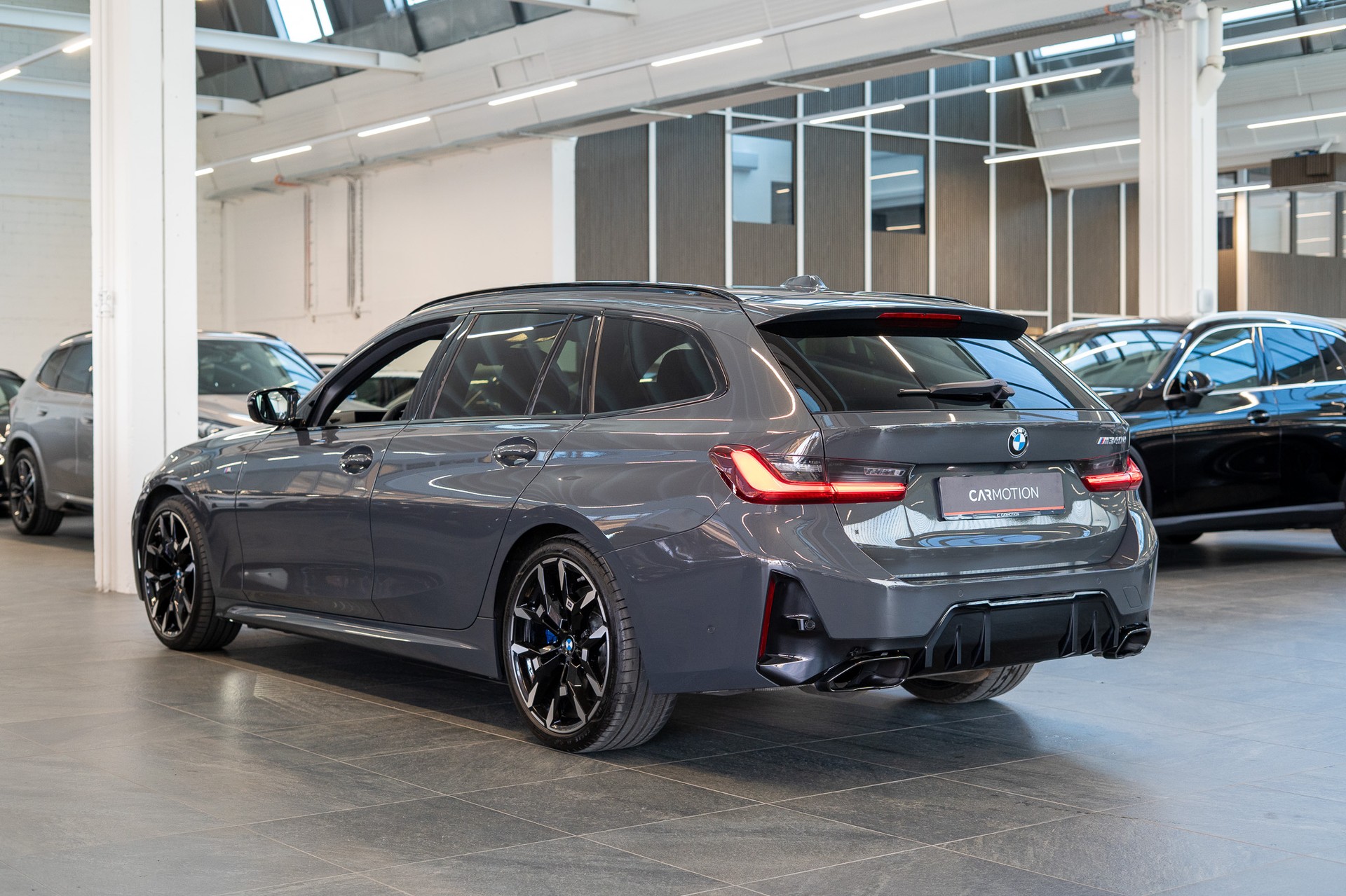 BMW M340d xDrive Touring / M Sport Pro / LCI / Panorama / 360°Kamera / HeadUp-image-7
