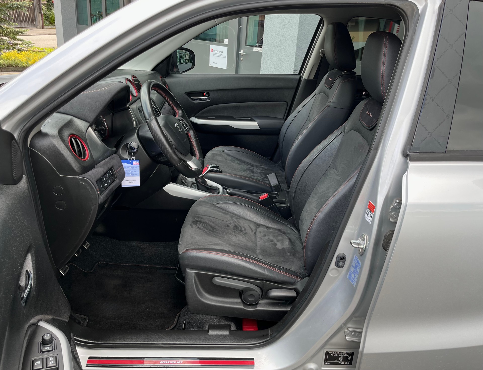 SUZUKI Vitara 1.4 Boosterjet Sergio Cellano Top-image-9
